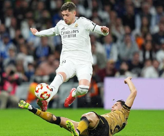 -贝尔绝杀，皇马客场逆转皇家社会的简单介绍