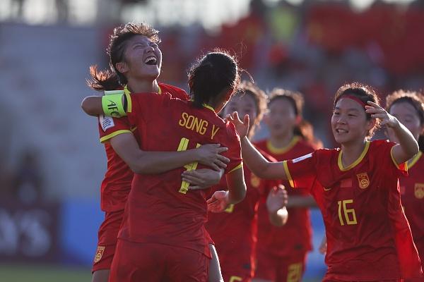 包含波斯尼亚录得一胜一平，小组出线希望有望的词条