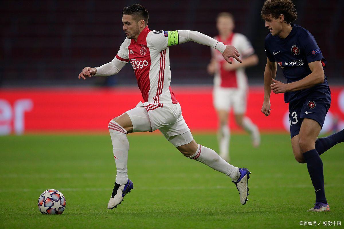 -包含阿贾克斯夺得连胜，状态火爆夺冠有望的词条