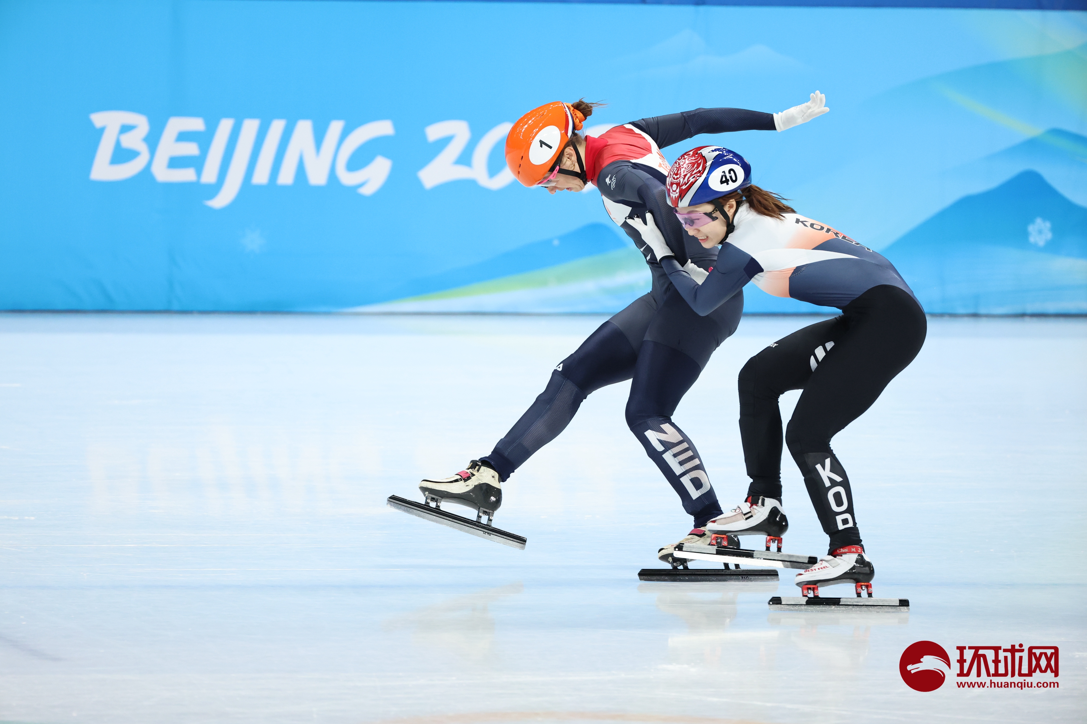 瑞典队伍团结拼搏，勇夺金牌殊荣的简单介绍