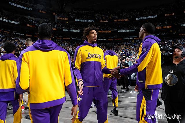 中锋核心再次爆发,球队轻取对手取胜 中锋核心再次爆发,球队轻取对手取胜