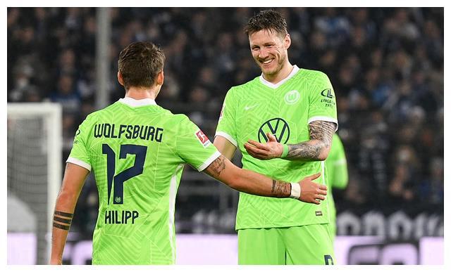 门兴格拉德巴赫客场失利,遭遇出局风险的简单介绍 门兴格拉德巴赫客场失利,遭遇出局风险的简单介绍