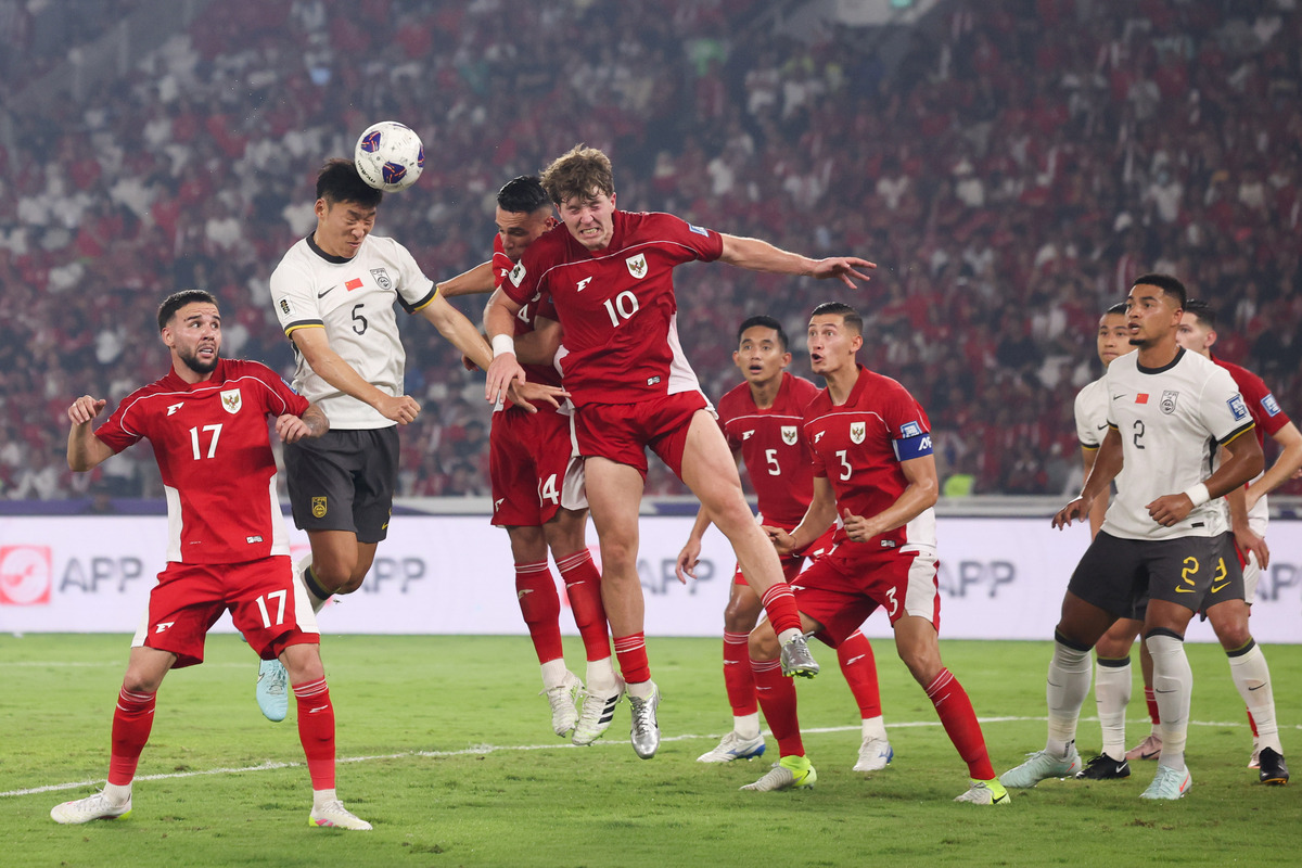 关于西班牙大胜波兰：近期居首小组排名的信息