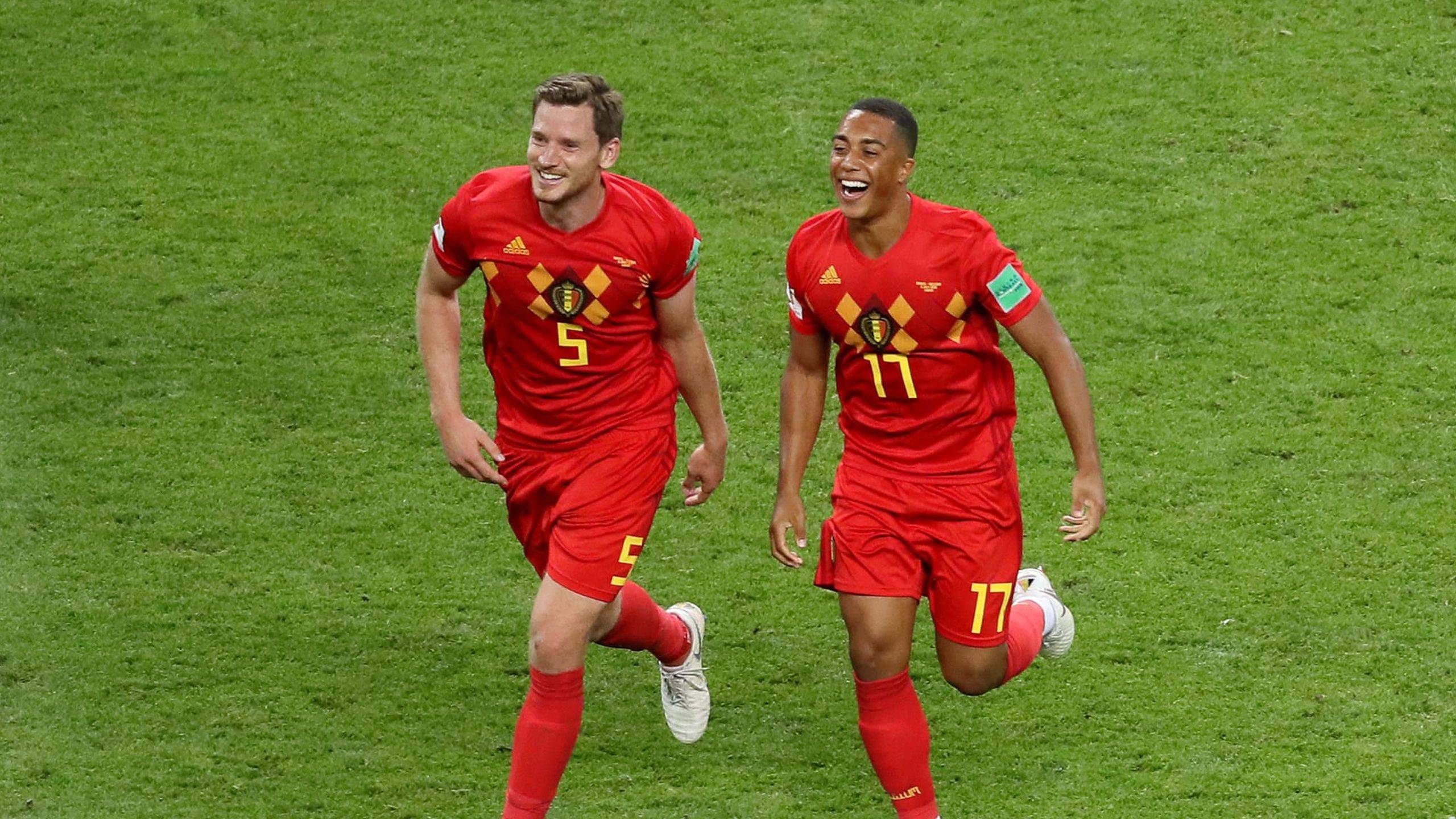 欧预赛比赛风云再起：球员们力拼前行的简单介绍