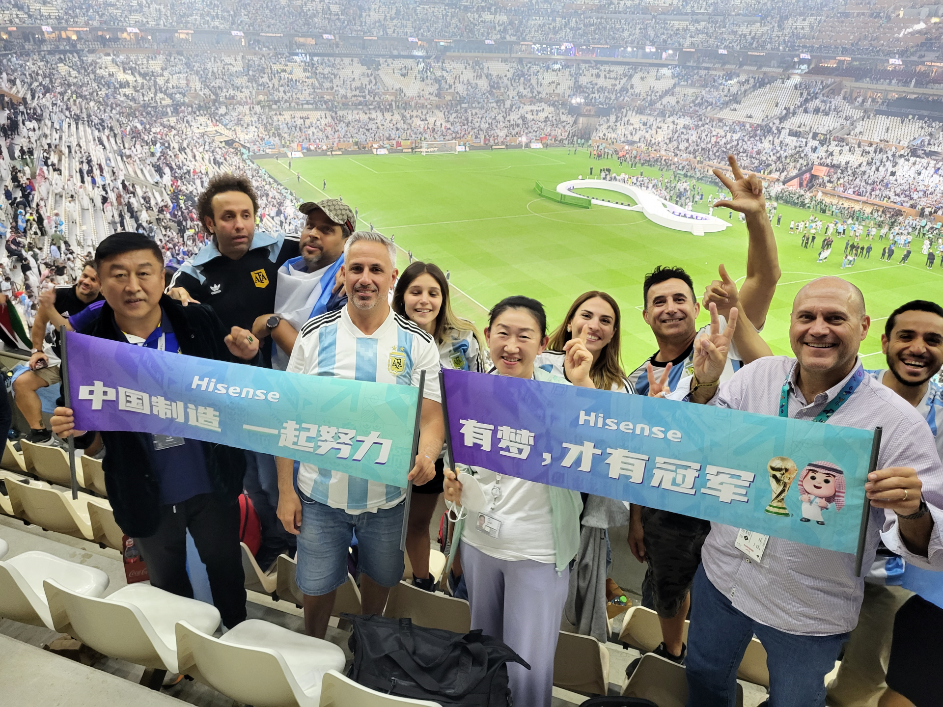 开云体育入口-库里在世界杯中夺冠英格兰，赛后采访的简单介绍