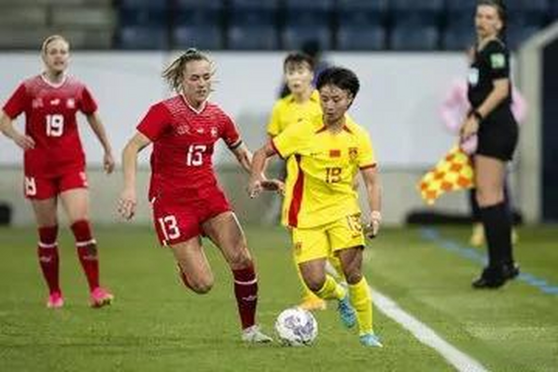 精英对决!欧锦赛预选赛国家队与对手战平 精英对决!欧锦赛预选赛国家队与对手战平