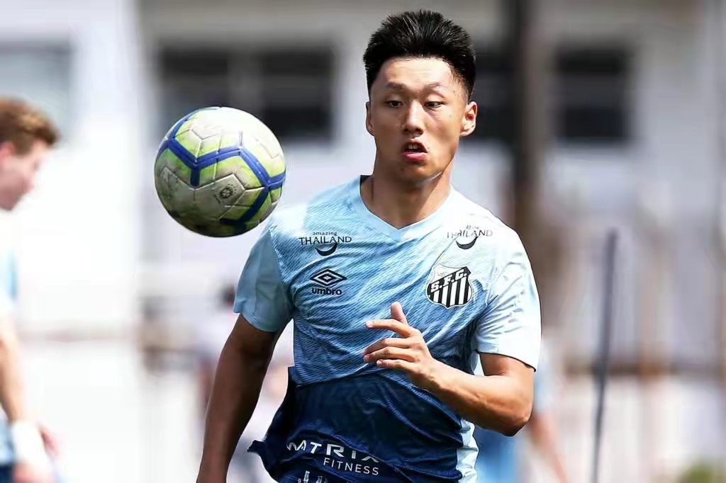 开云体育入口-巴西豪门引进年轻锋线天才，象征新时代开启的简单介绍