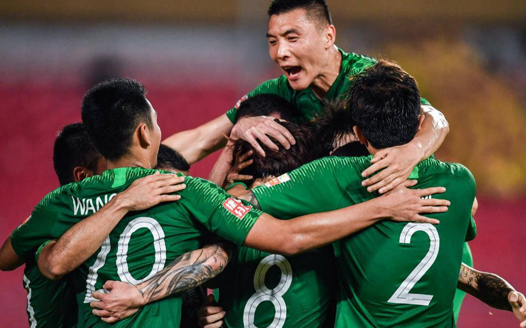 关于球队换帅风波不断，新主帅带来新气象的信息