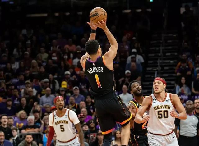 开云体育下载-太阳击败掘金，布克砍下全队最高分的简单介绍