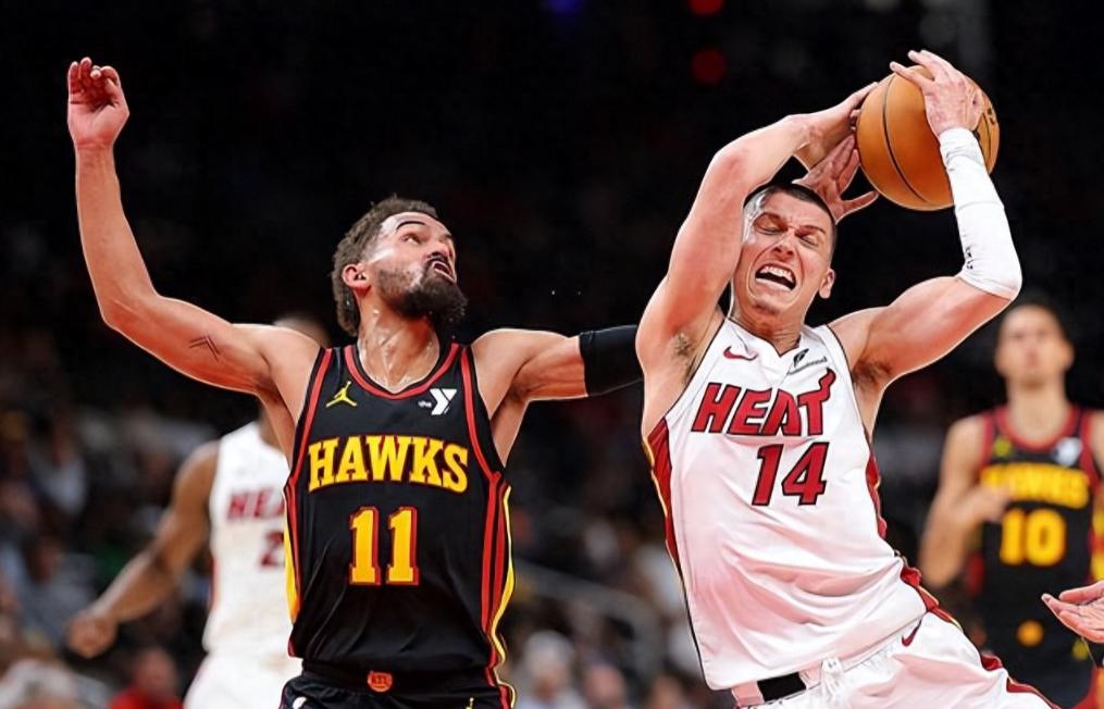 开云体育官网-关于美国男篮强势独行侠，特雷杨三分雨点燃全场的信息