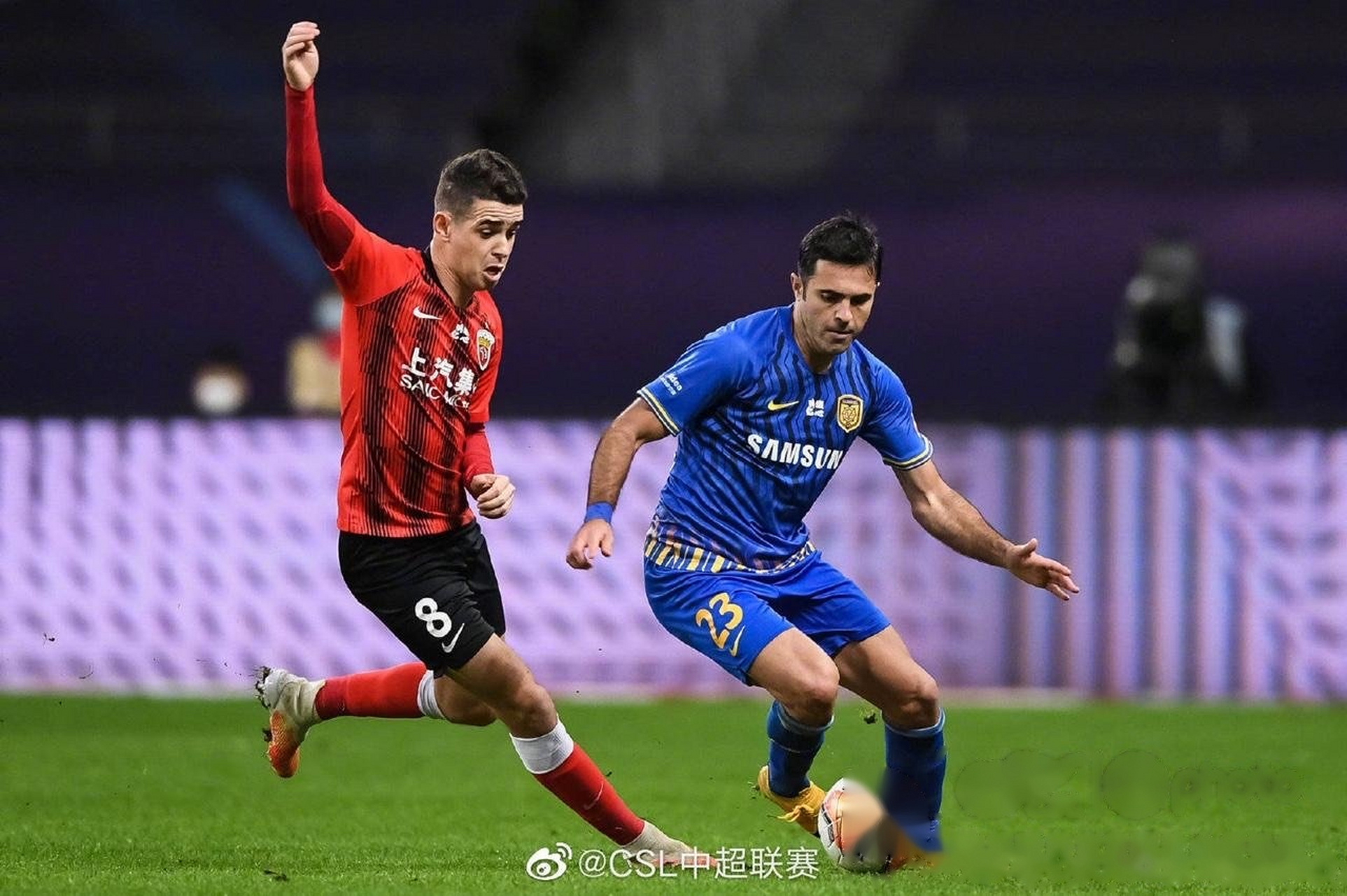 阿斯顿维拉主场战胜伯明翰，迈向保级成功