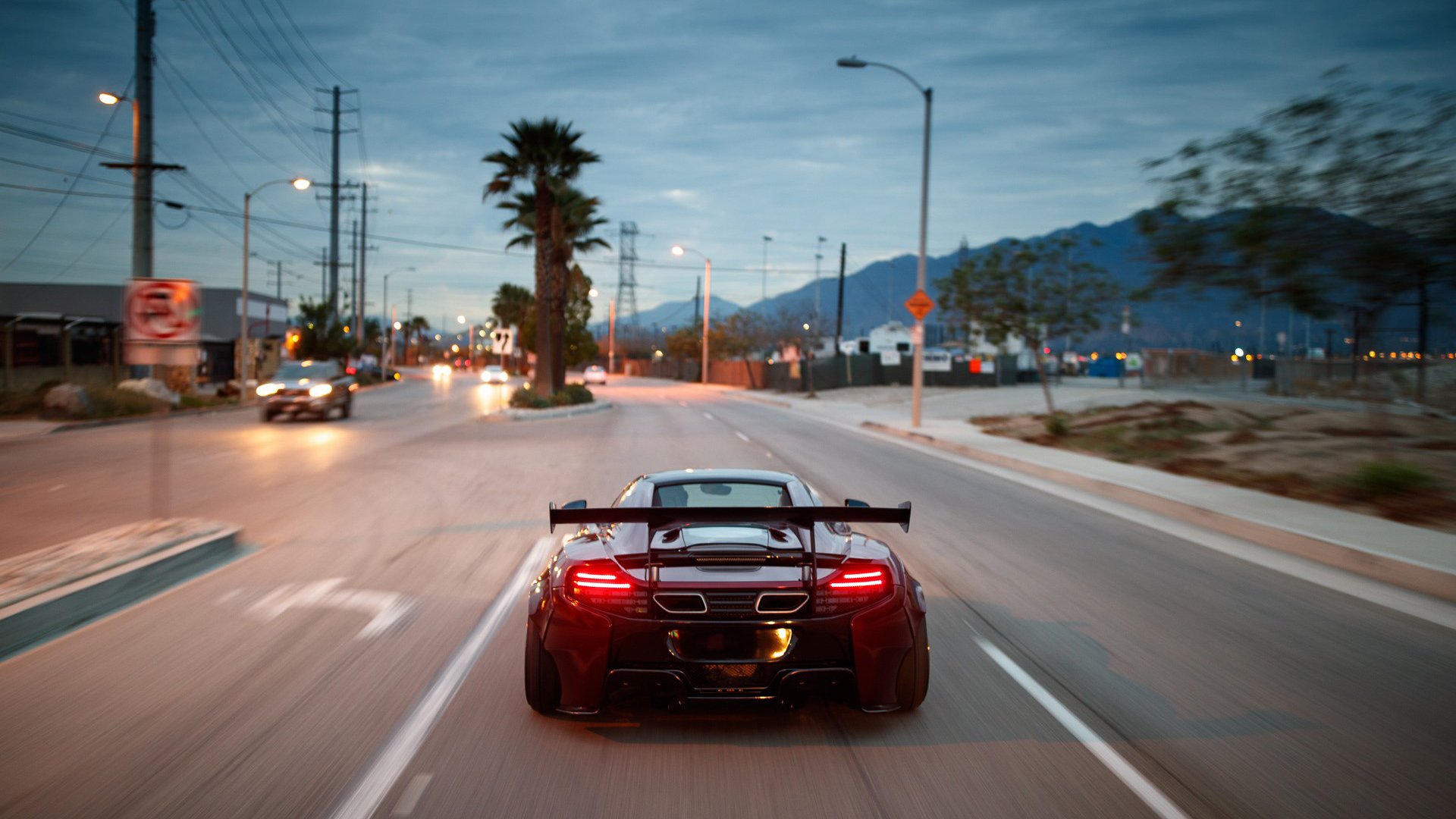 德澳风暴，哈弗茨爆发与亚特兰大关键战突围澳大利亚—绿茵场上的双重奏