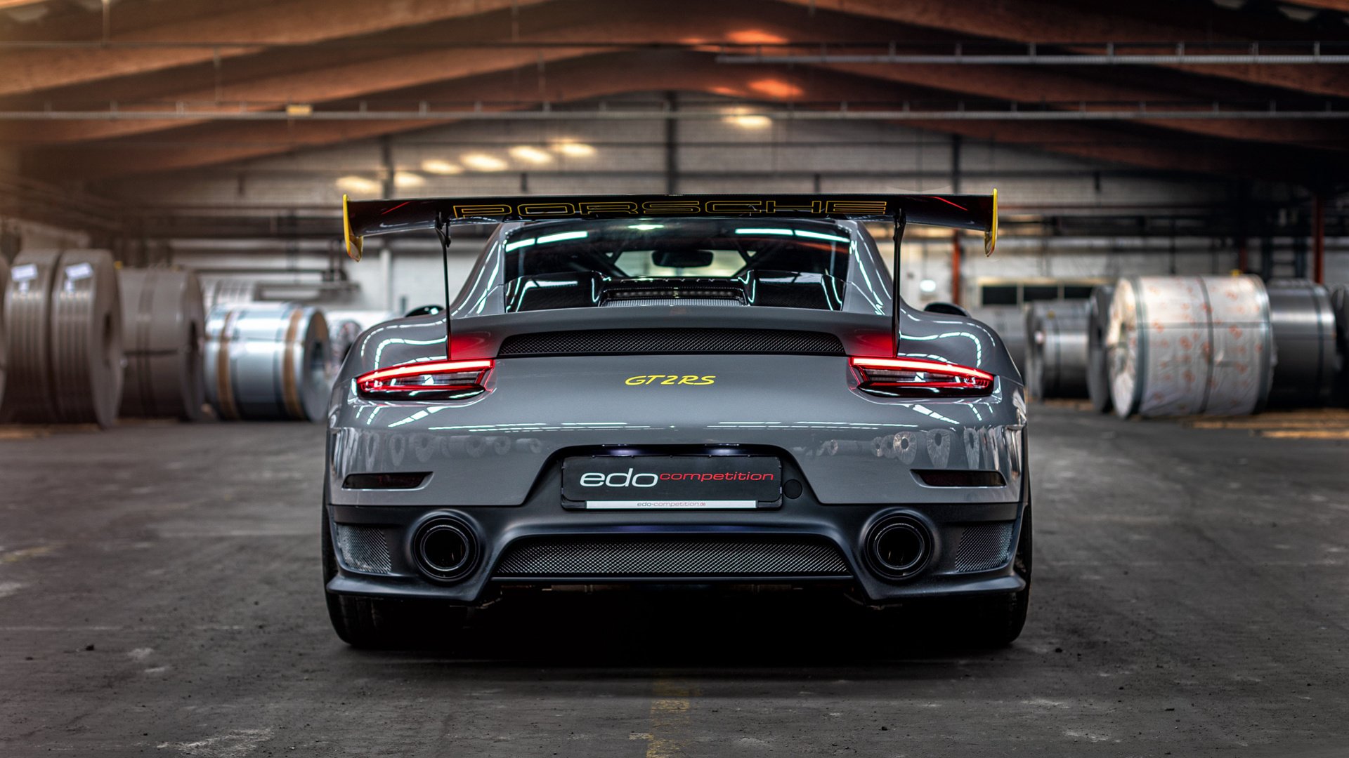 铁血绿茵与神之舞步，当爱尔兰的剑刺穿尤文之盾，梅西的指尖拨动命运之弦