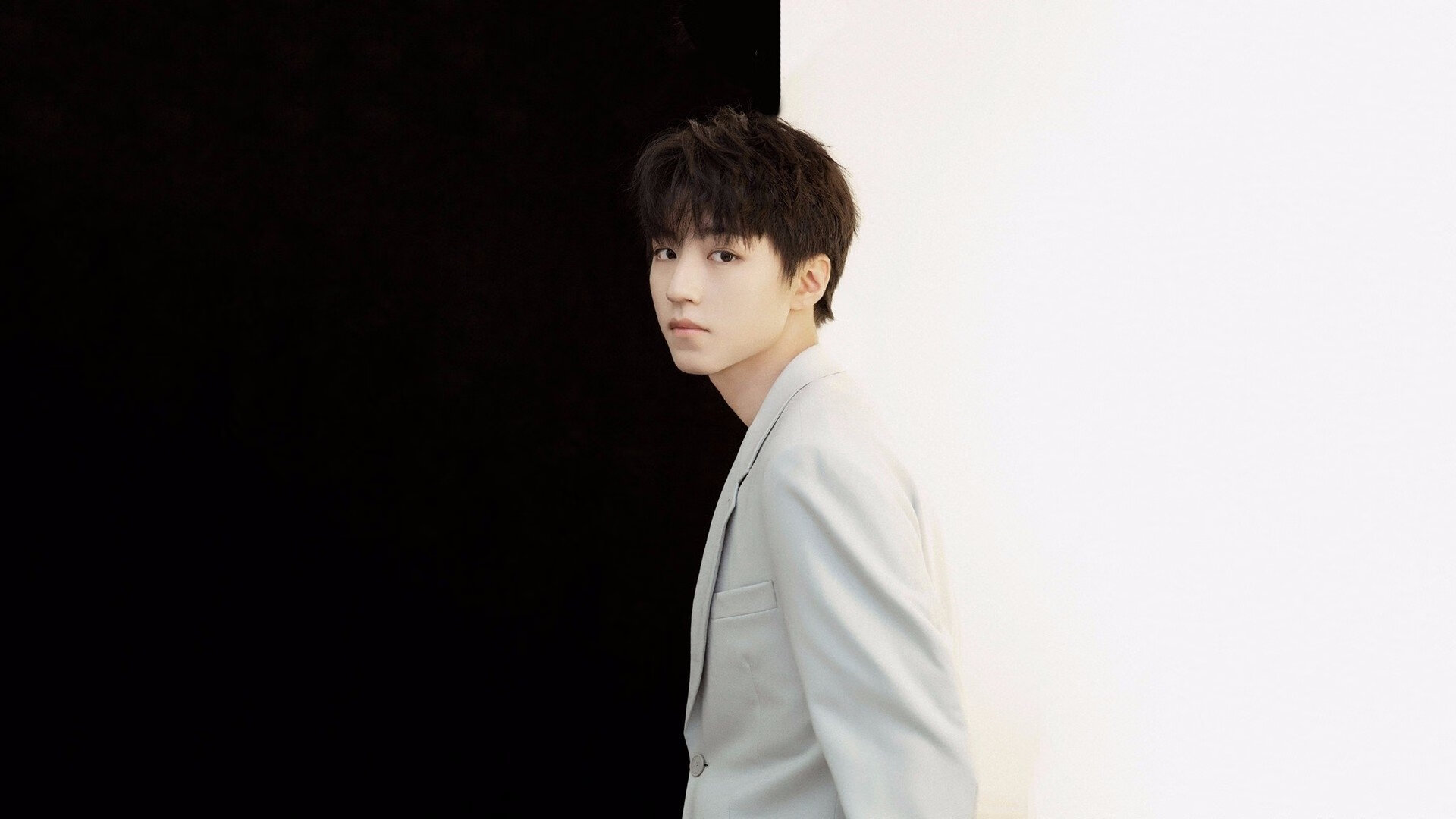 F1新赛季揭幕战之夜，莫德里奇数据统治全场