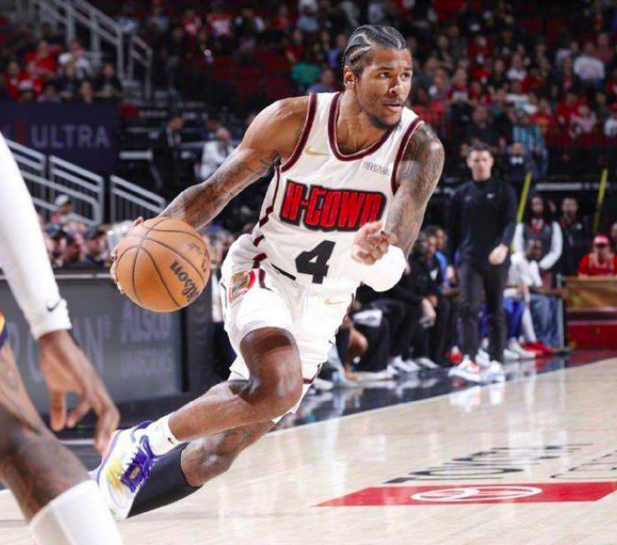 开云体育下载-杰伦格林爆发，猛龙加时取胜活塞