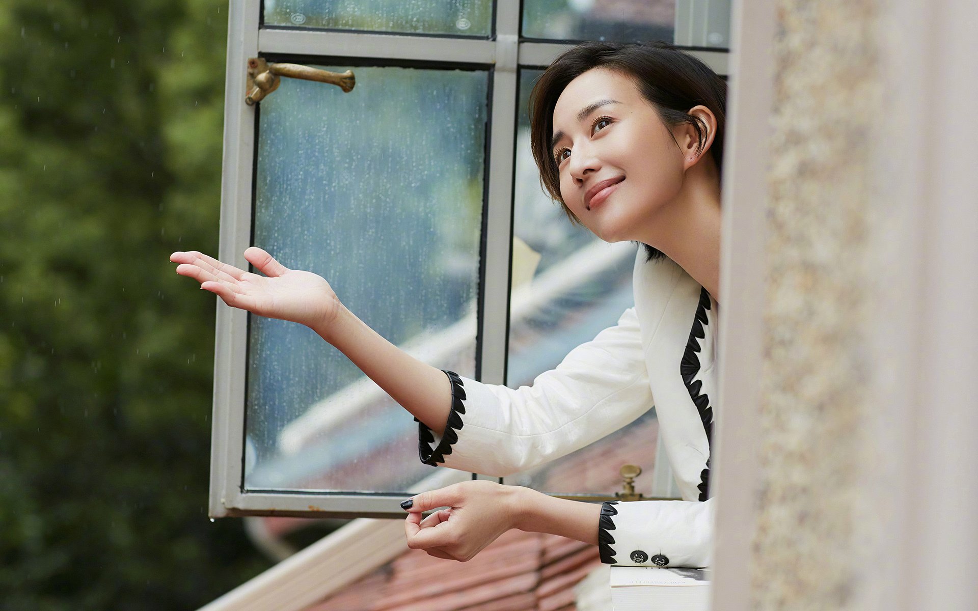 切特爆发显新星本色,骑士团队火力压制卫冕冠军