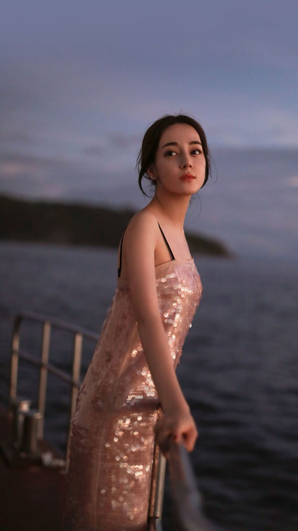 金色海洋中的三分雨，2026世界杯之夜，克莱跨界的终极证明