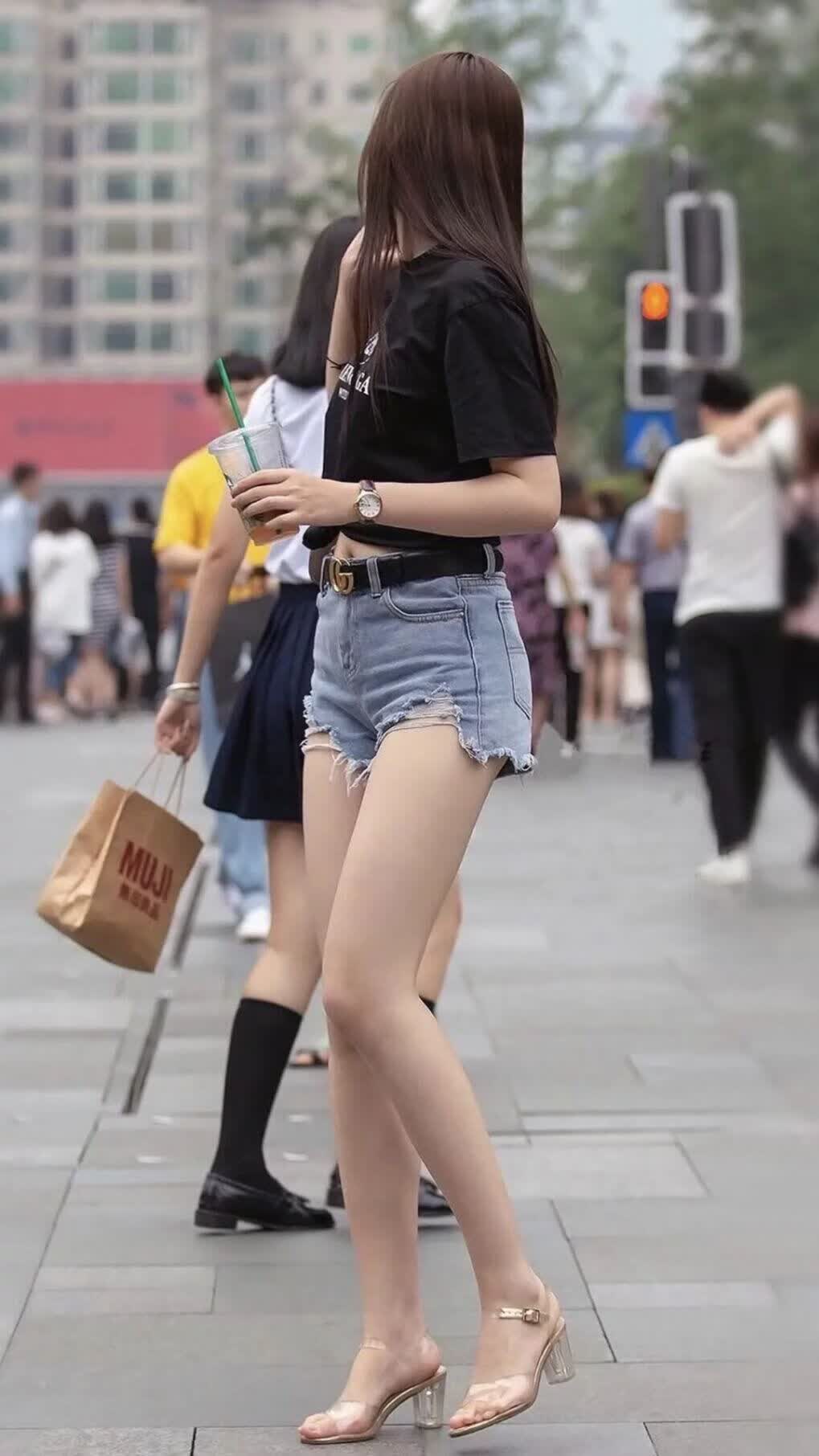 致命一击,奥斯梅恩绝杀乌兹别克斯坦,瑞士惊险拿下2026世界杯开门红